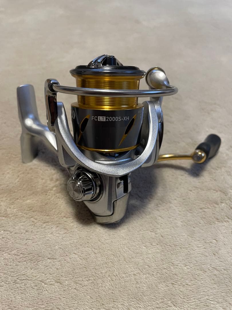 DAIWA 21フリームス　FC LT2000S-XH スピニングリール