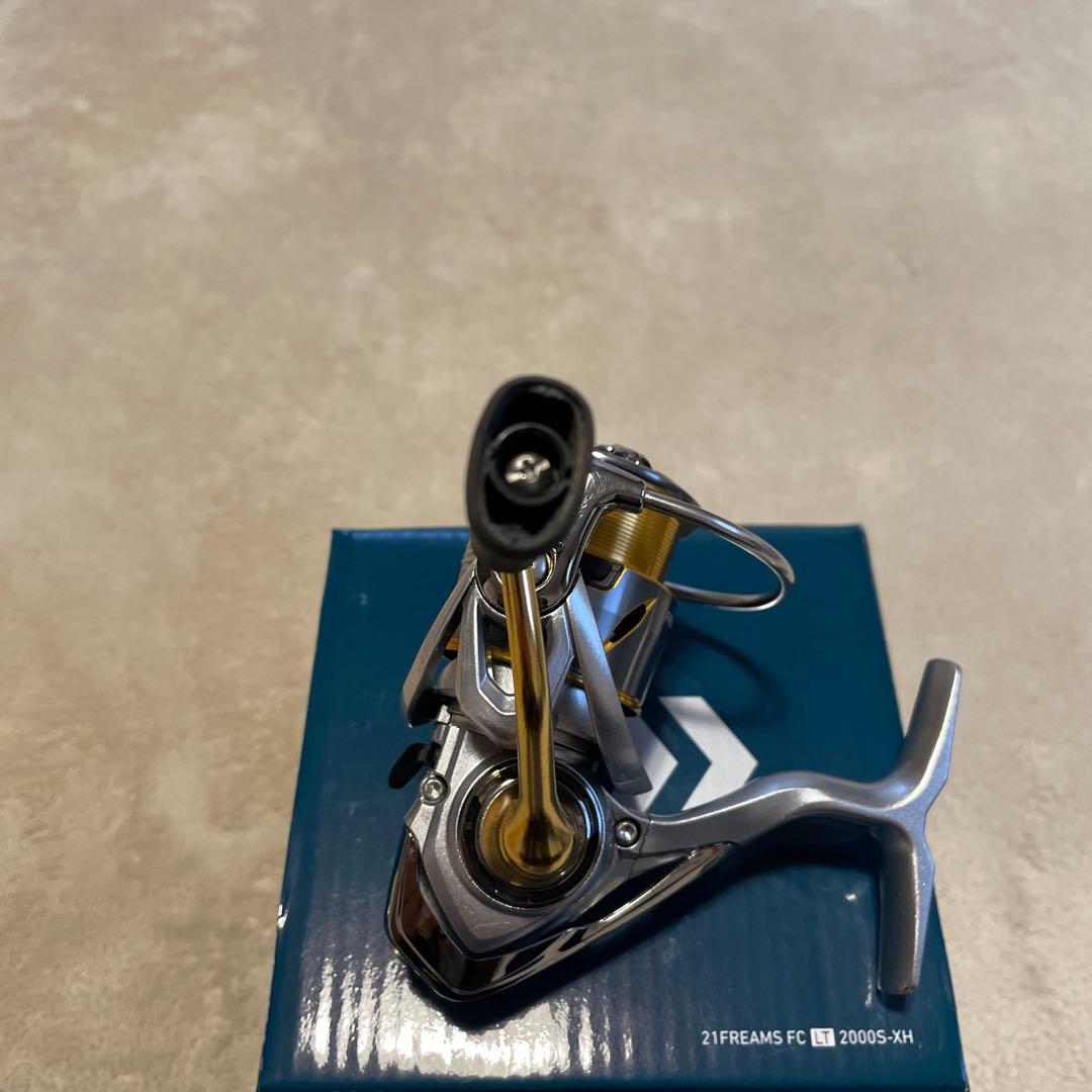 DAIWA 21フリームス　FC LT2000S-XH スピニングリール