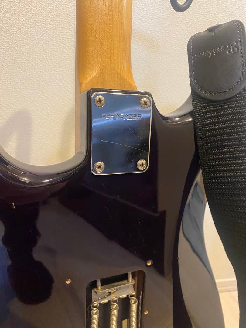 フェルナンデス エレキギター シースルーブラック