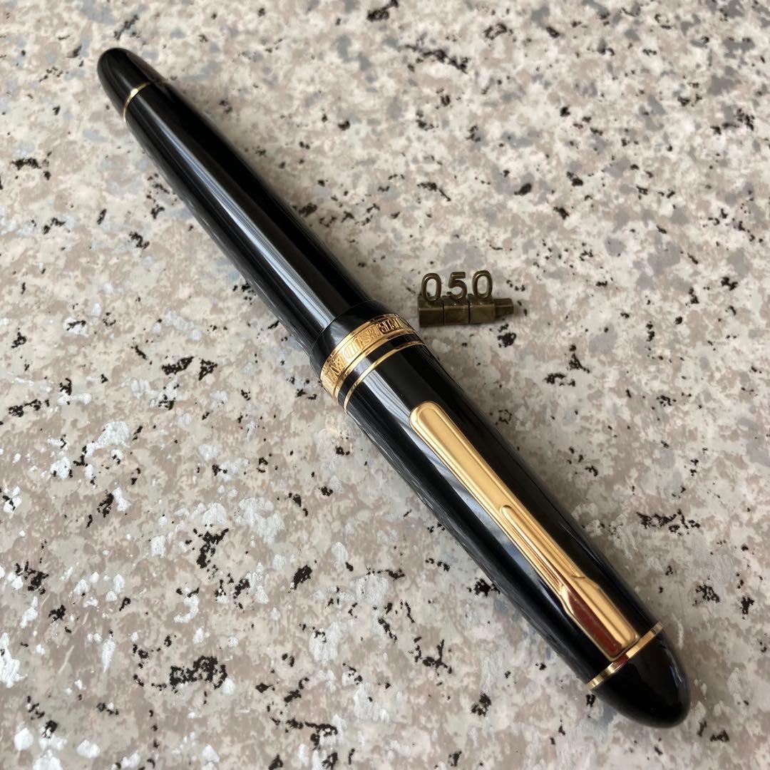 #050 オーバーホール済み 万年筆 PLATINUM プレジデント 18k