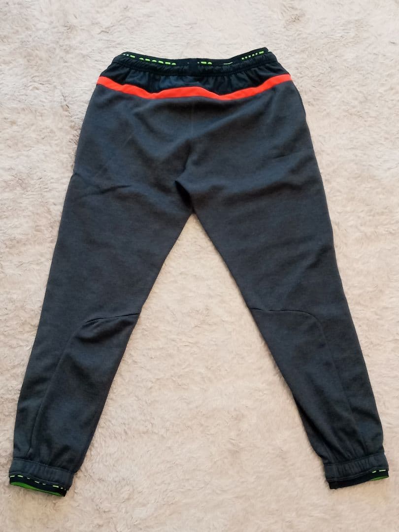 Nike ジャージセットアップ