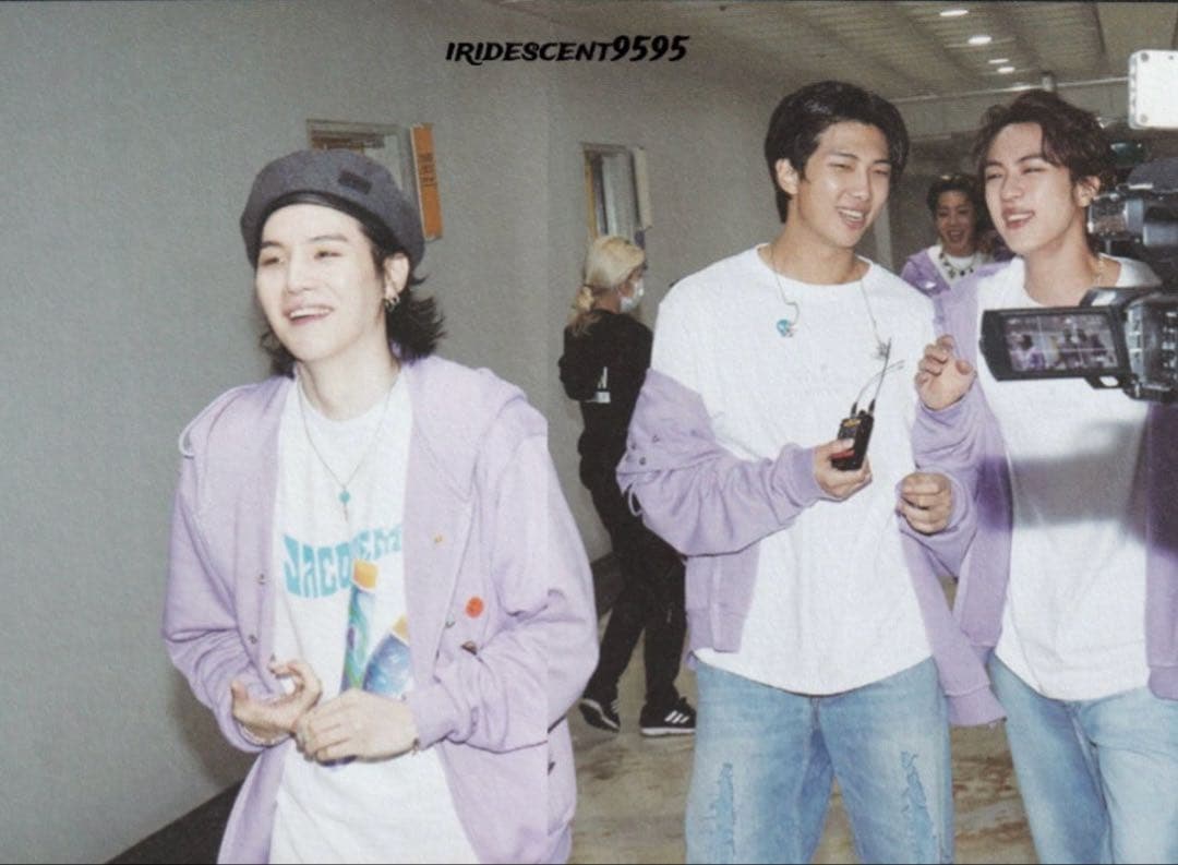 BTS Yet To Come in Busan ジップアップ パーカー 新品