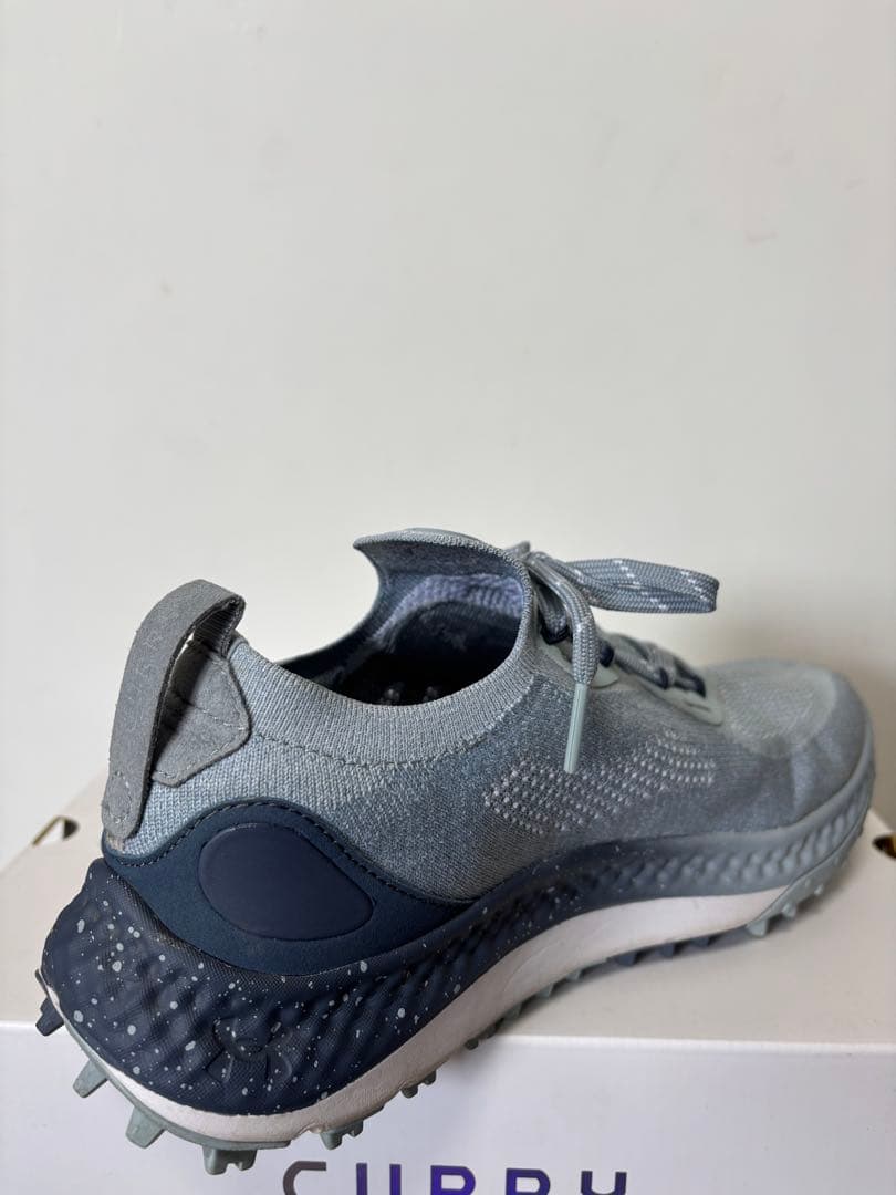 アンダーアーマー　ゴルフシューズ グレー