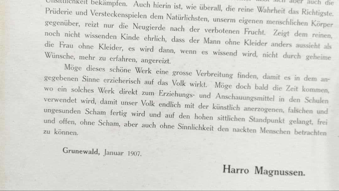 ヴィンテージ写真集『人体形態とその美　裸体研究のためのモデル』1907年発行