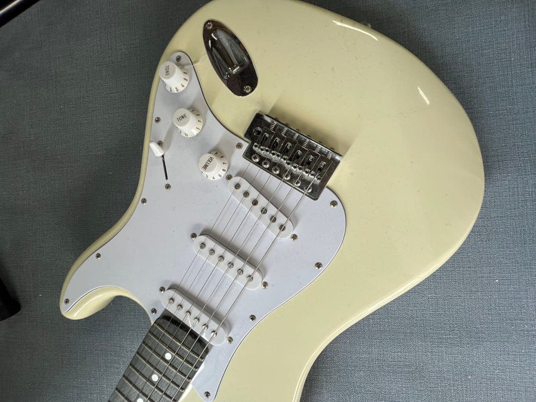☆PHOTOGENIC エレキギター アイボリー