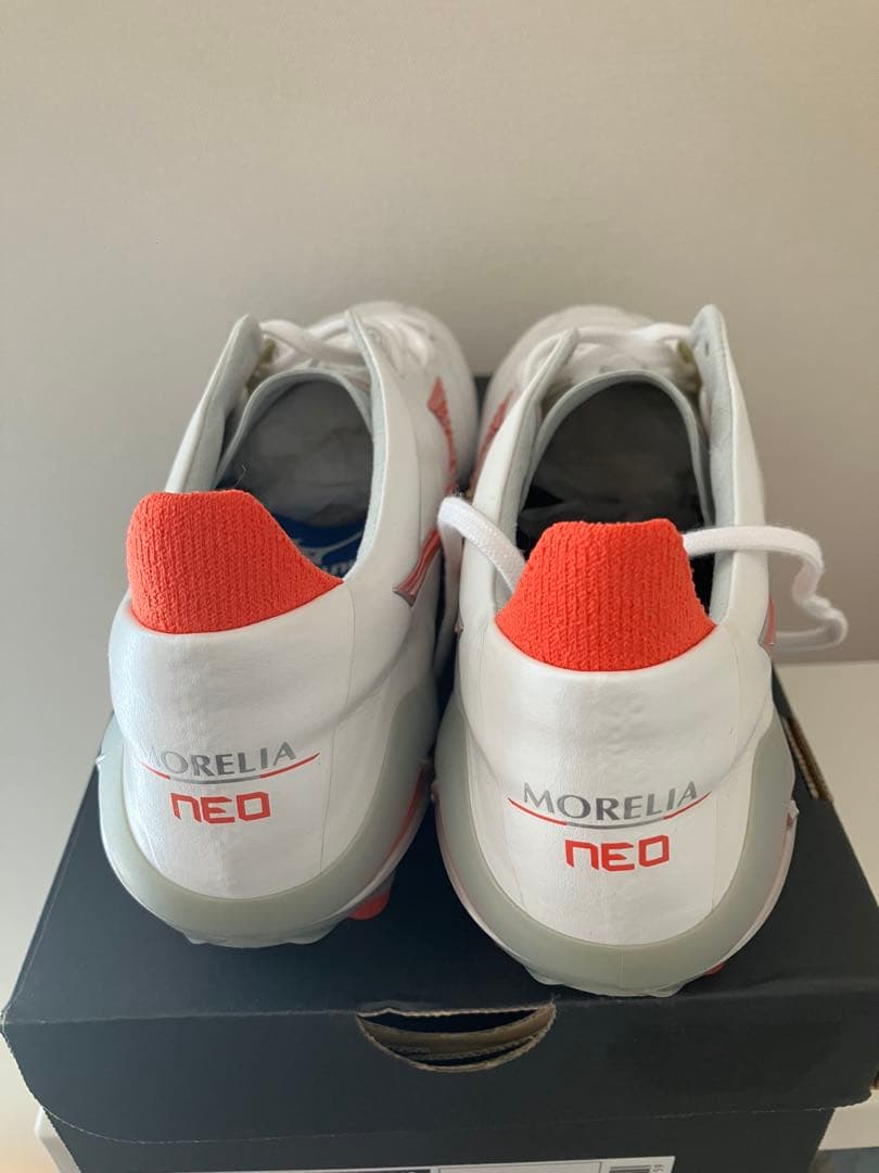 ミズノ サッカースパイク モレリアネオ4 Japan 26.5 チャージパック