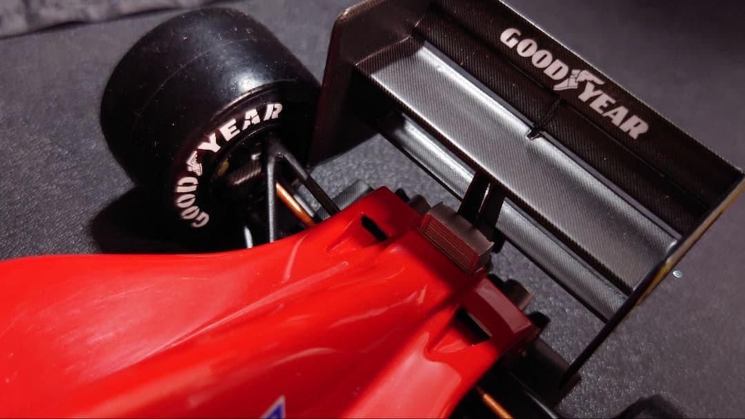 フジミ模型 1/20 フェラーリ F92AT 92年 N.ラリーニ 完成品