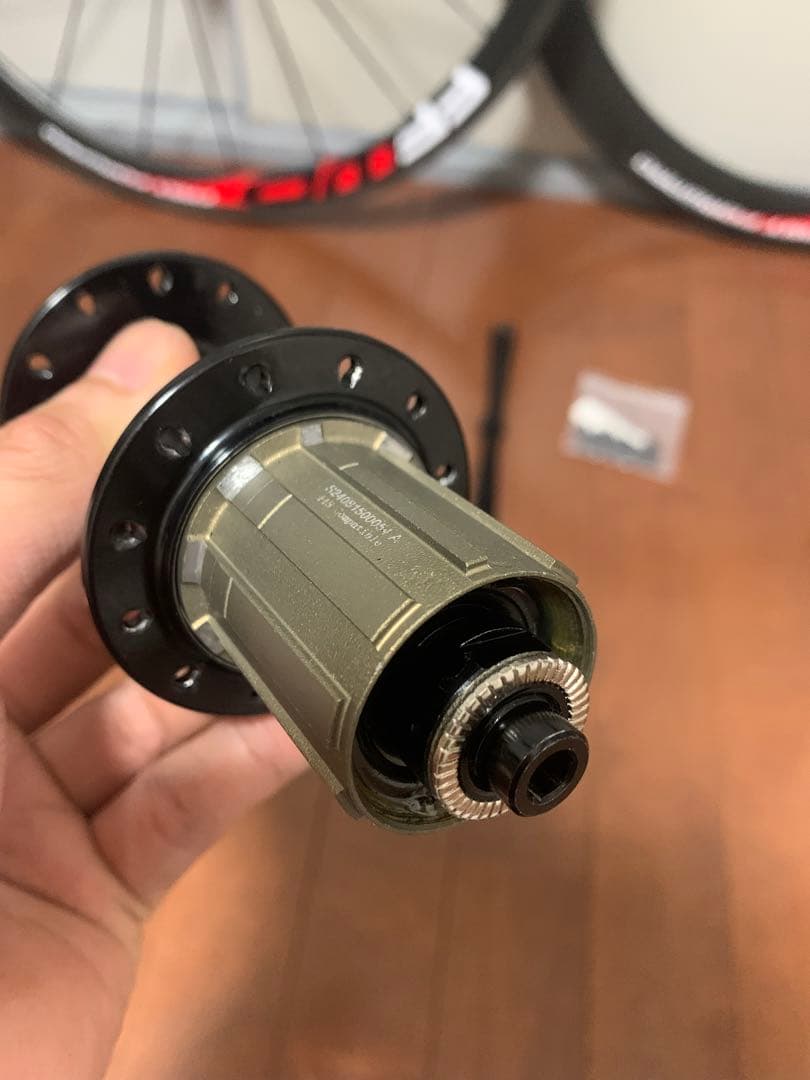 Novatecノバテックカーボンホイール。