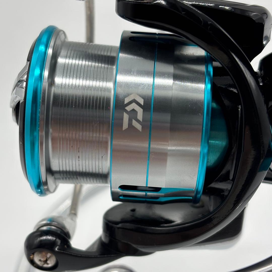 【未使用】エメラルダス LT2500S-DH エギング ダブルハンドル