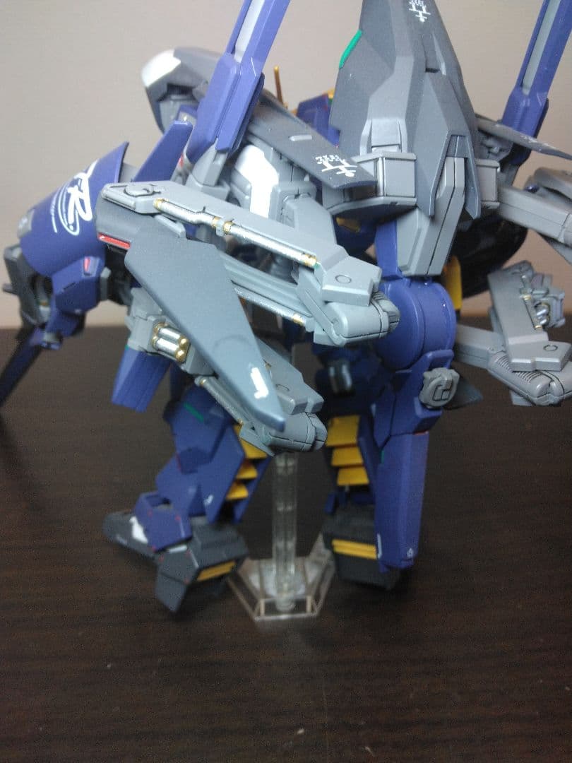 HGガンダムTR-1 ハイゼンスレイ・ラーⅡ全塗装完成品　改造品　　台座付