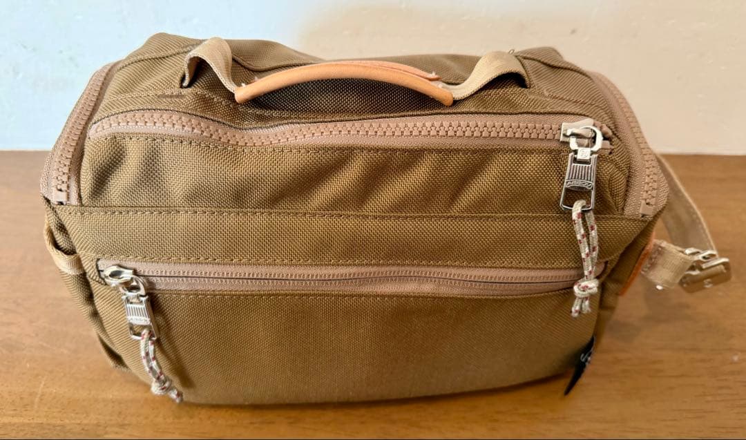 アッソブ エクスクルーシブバリスティックナイロン ラウンドポーチ カートバッグ