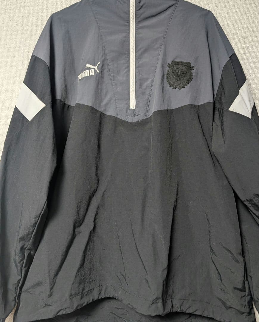 川崎フロンターレ　ウーブントップ　移動着