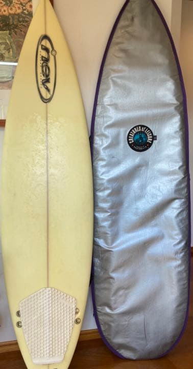 NEV サーフボード　カバー付き