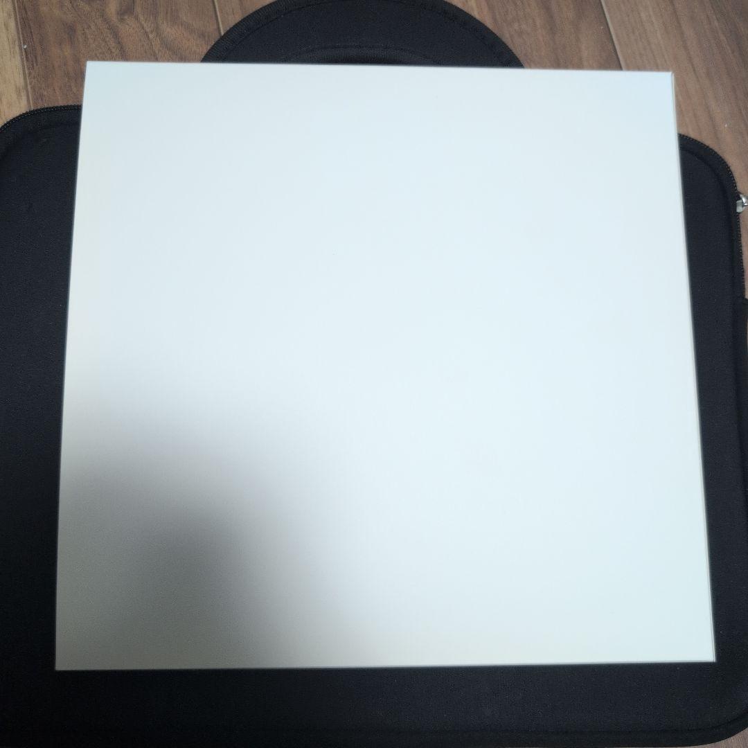 しぐれうい 雨を手繰る 個展限定ケース入り直筆サイン入り色紙