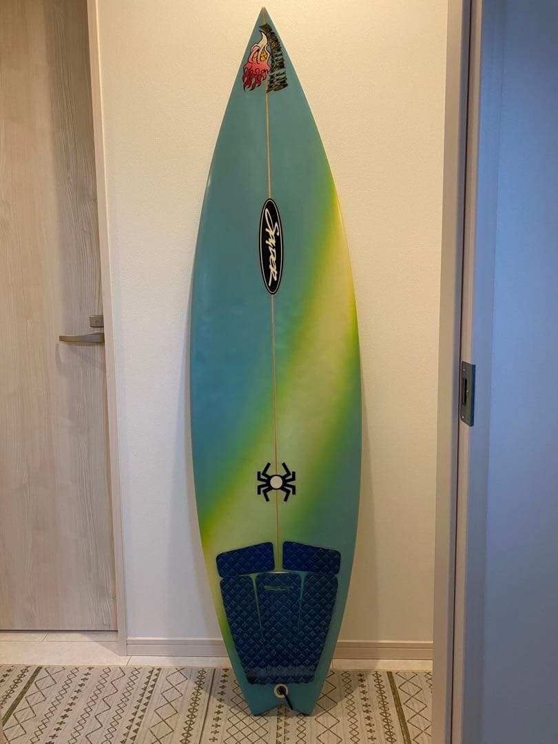 サーフボード　ブランド(スパイダー)