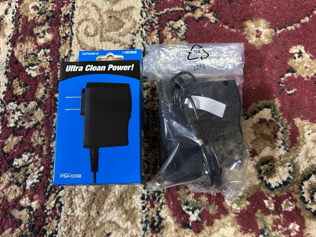 BOSS GT-1 アダプタ付き　美品　保障期間内