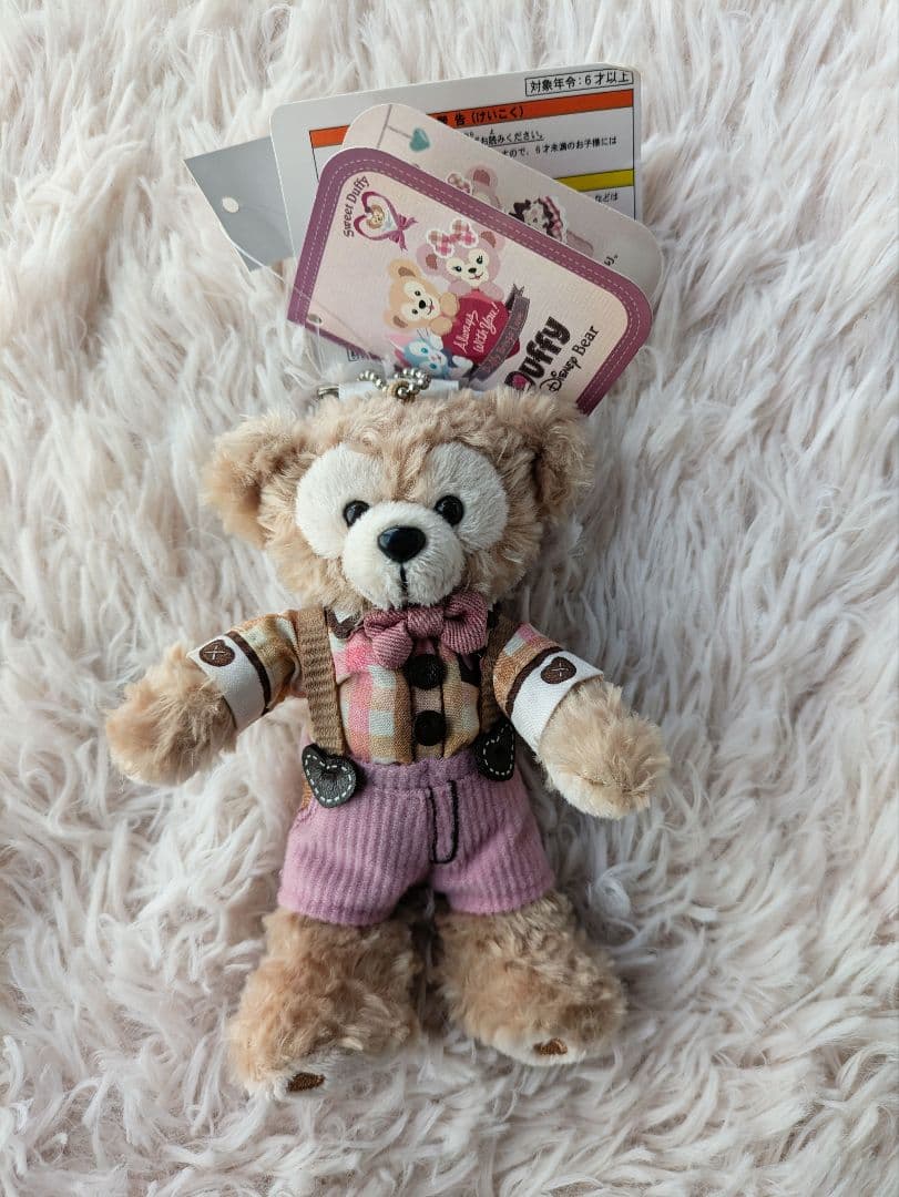 【タグ付き✨】バレンタイン2017ぬいぐるみバッジ　ダッフィー&シェリーメイ