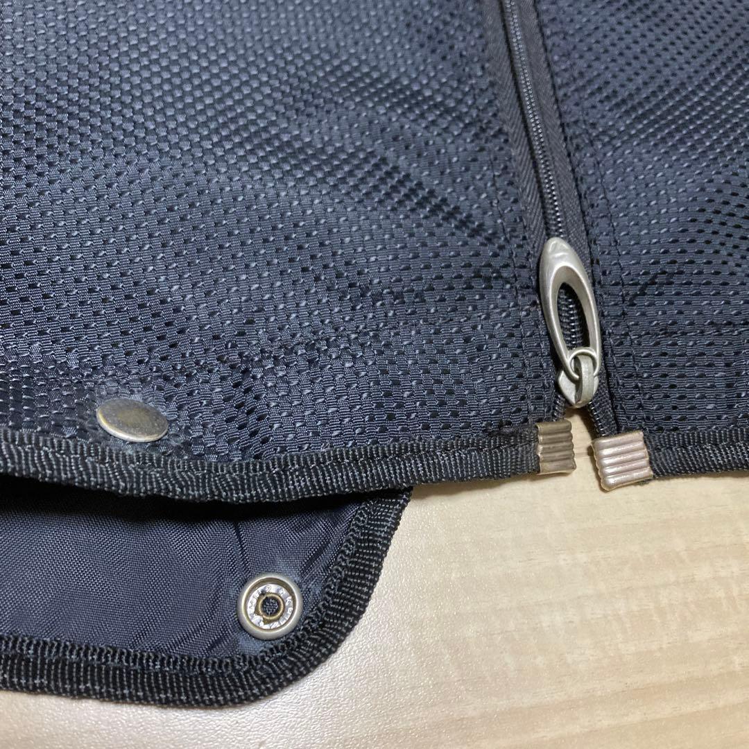 テーラーメイド/TaylorMade キャディバック　黒グレー　フードあり