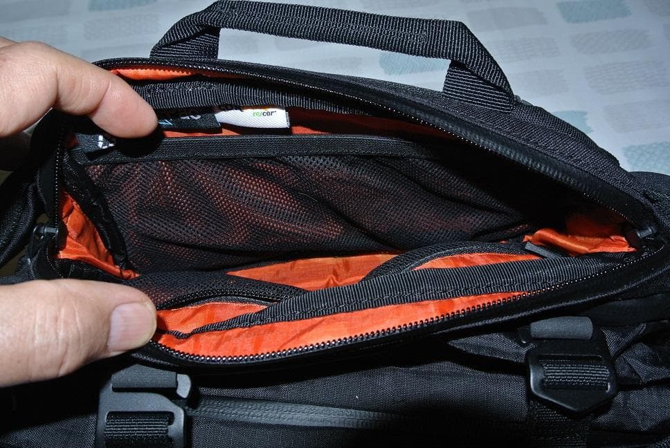 ほぼ新品！美品！ Code of Bell X-PODⅡ 高性能スリングバッグ！