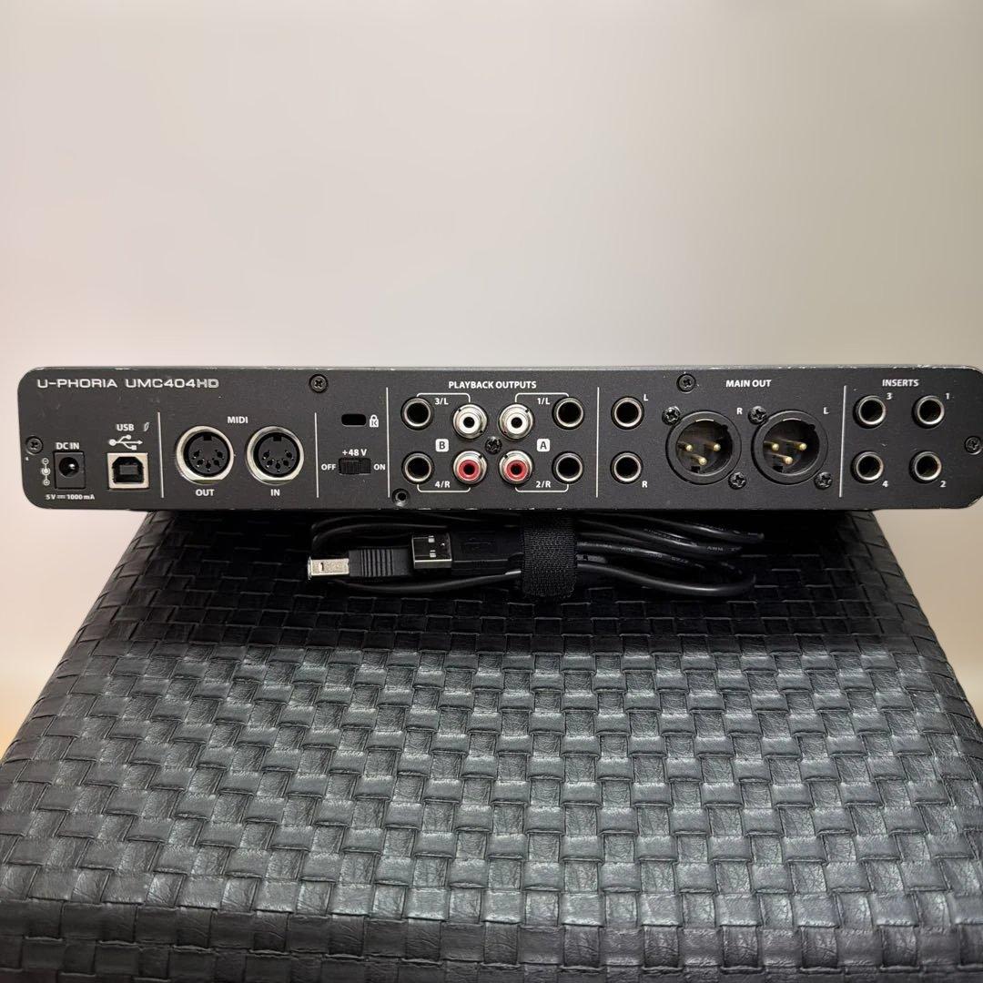 Behringer UMC404HD オーディオインターフェイス