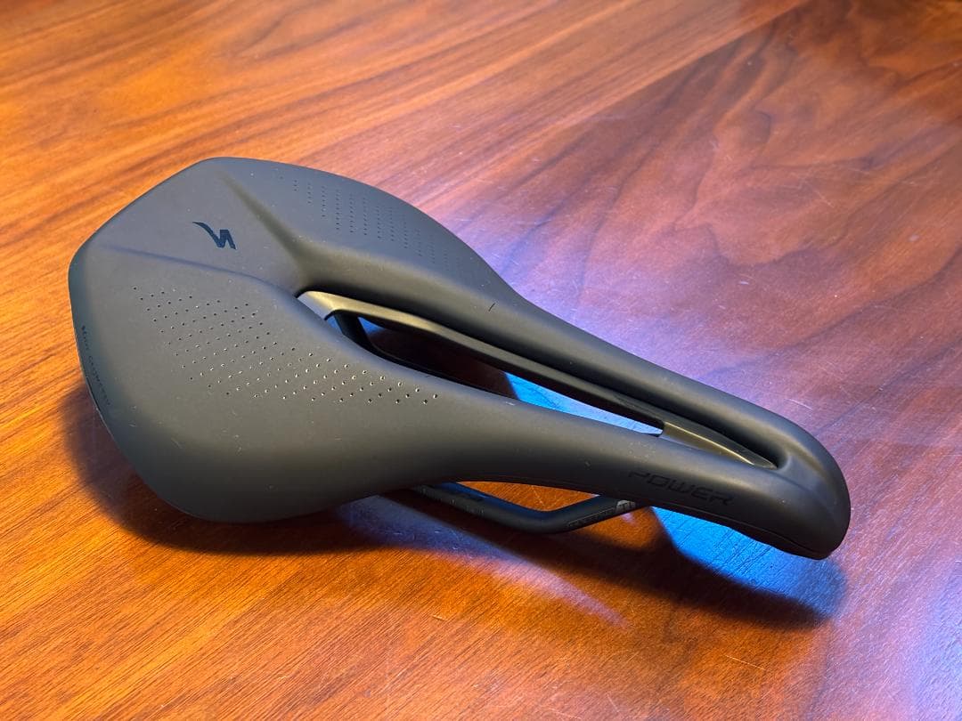 Specialized Power Expert サドル 143mm