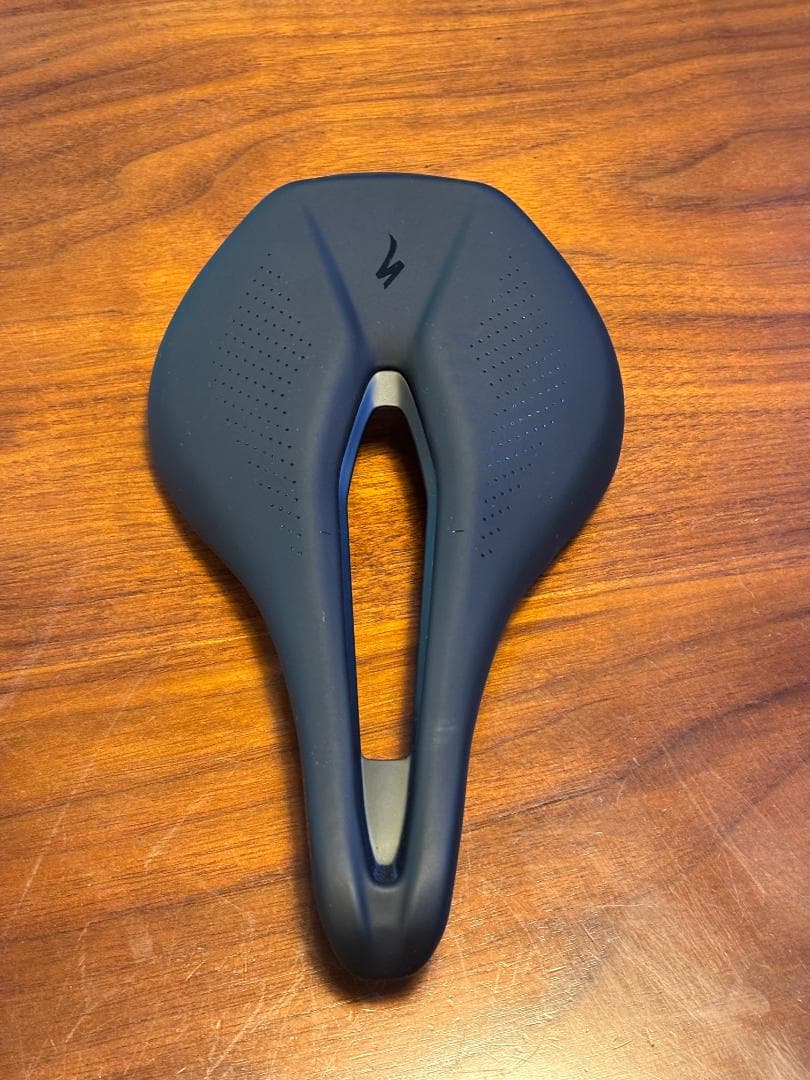 Specialized Power Expert サドル 143mm