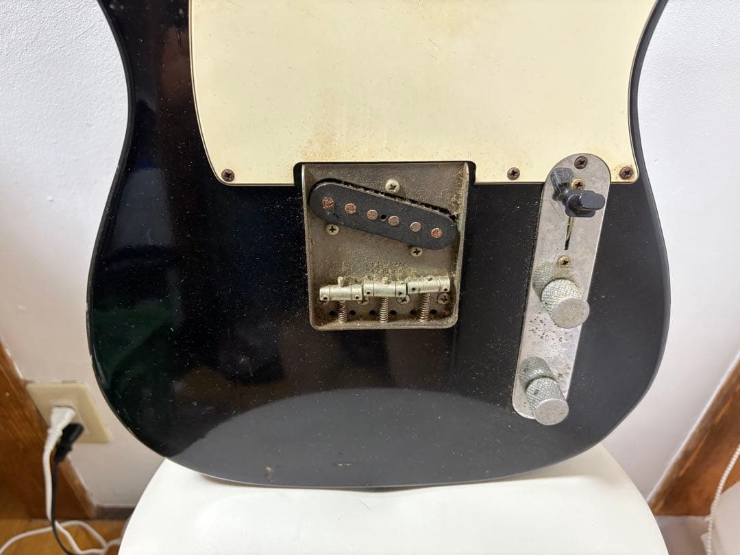 Fender Telecaster ブラックエレキギター