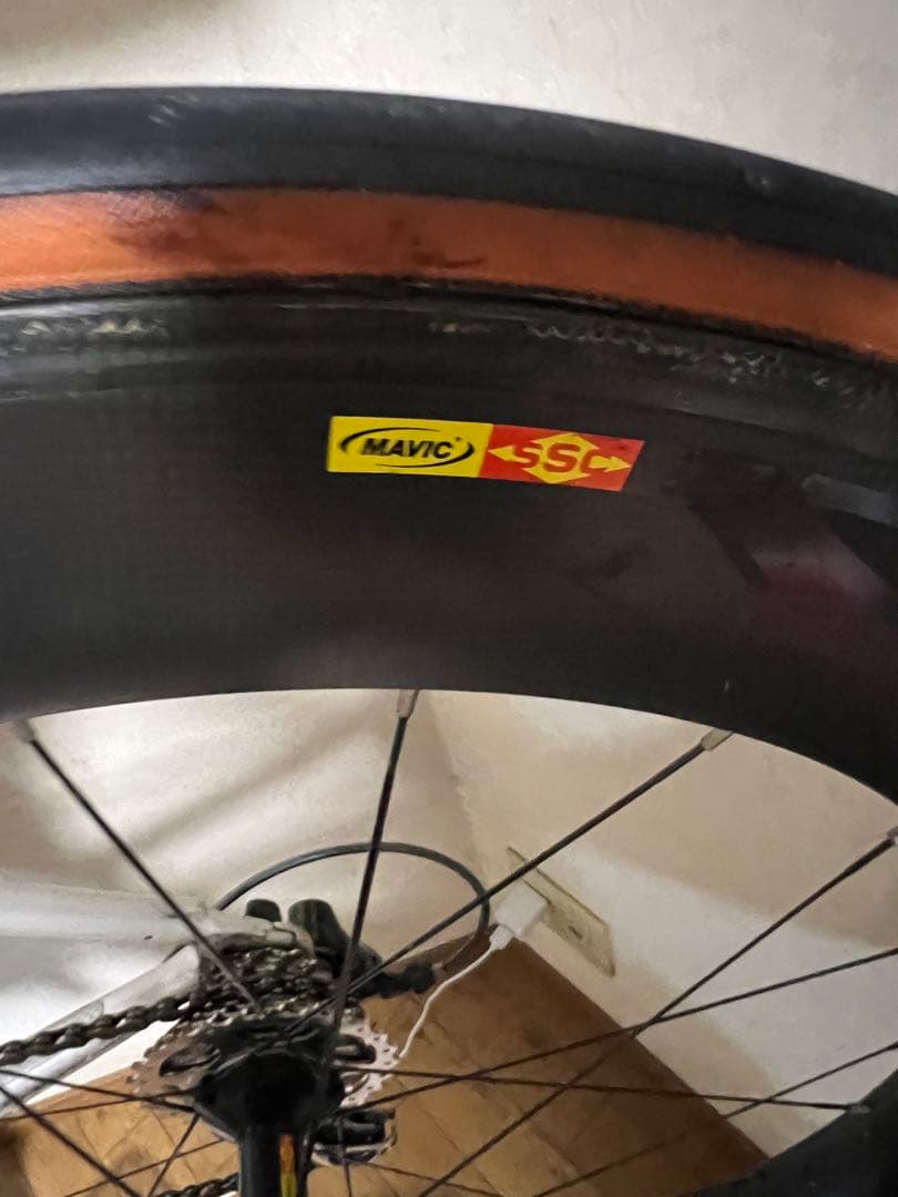 マビックコスミックカーボン80