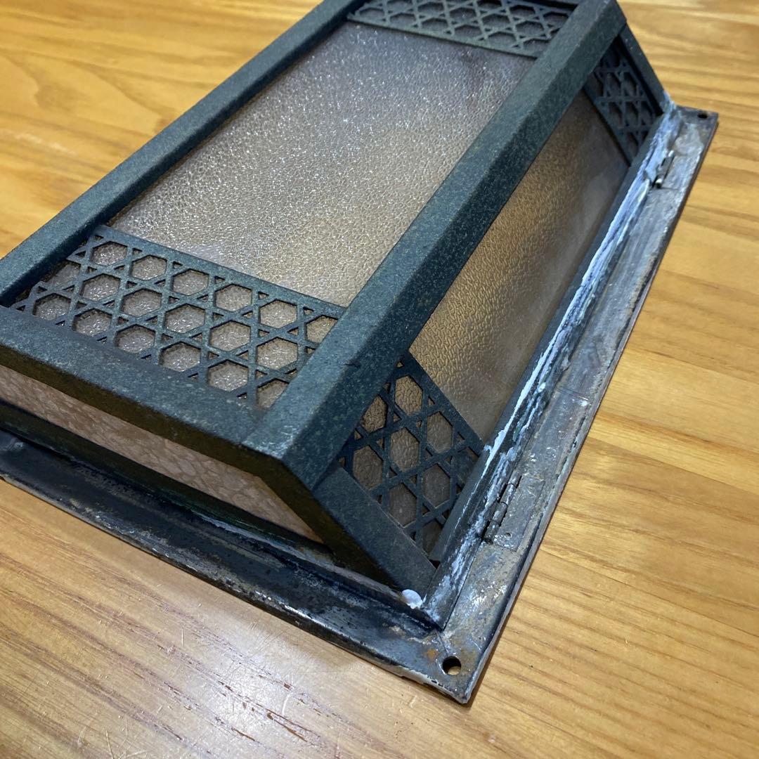 アンティーク　骨董品　和モダンスタイル　壁掛け照明のシェード