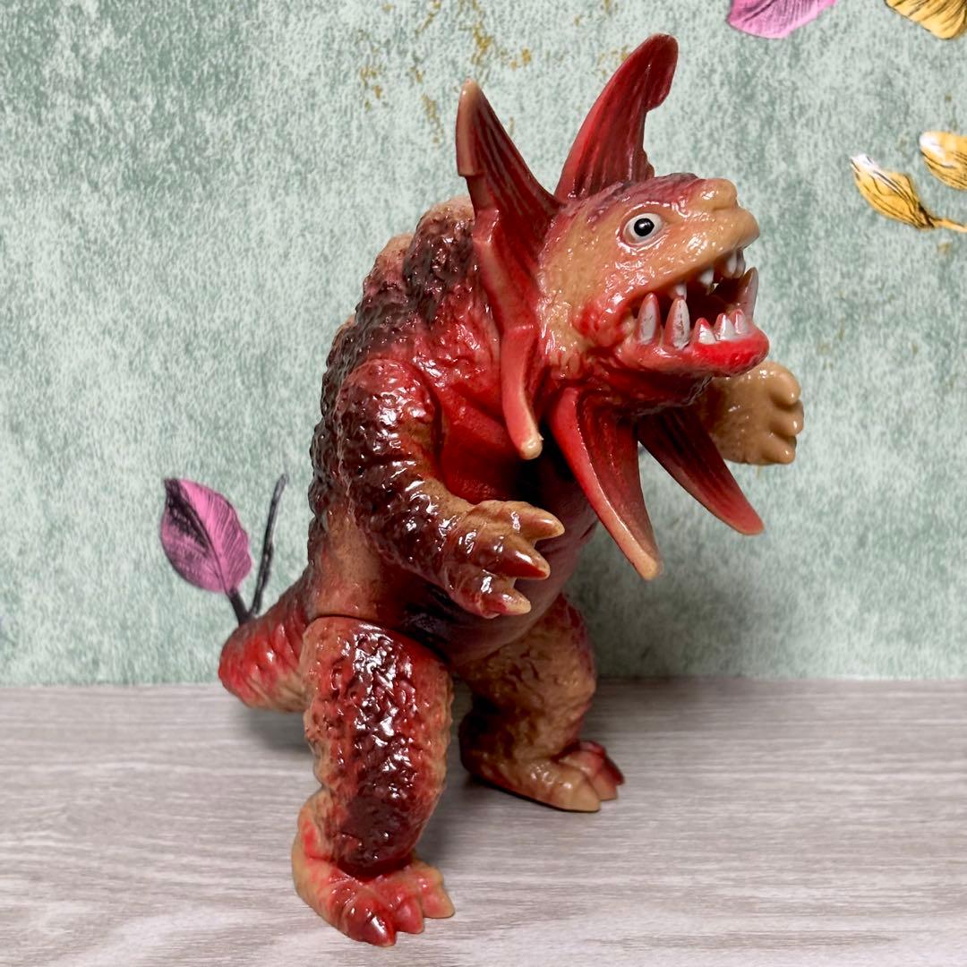 キングザウルスシリーズ 『ガボラ』 ソフビ 当時物 ウルトラマン オマケあり