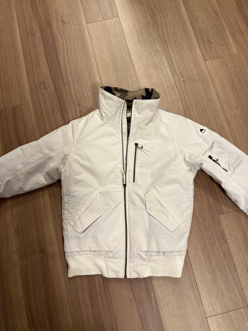 スノーボードジャケット　バートン