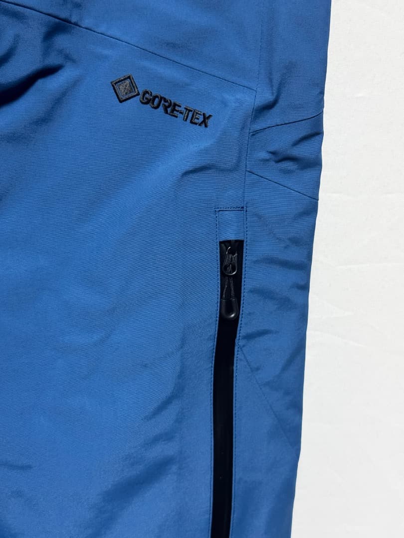 ゴールドウィン GOLDWIN ゴアテックススリーレイヤーパンツ サイズ4 新品