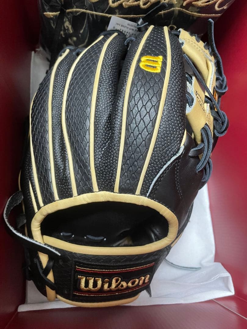 ウィルソン　オーダー　グローブ　野球