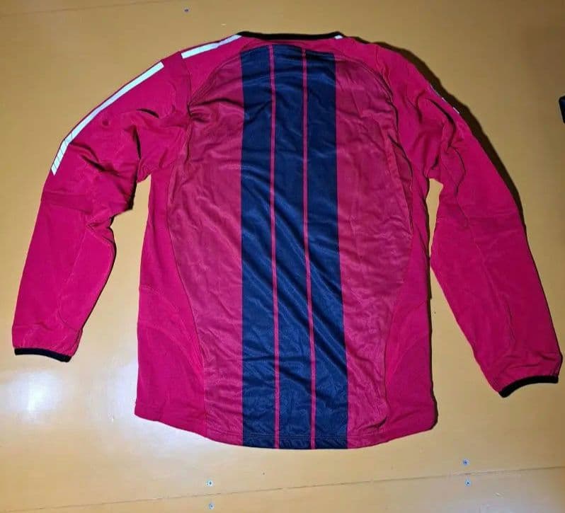 コンサドーレ札幌【タグ付】ホーム用長袖ユニフォーム 2005 adidas製