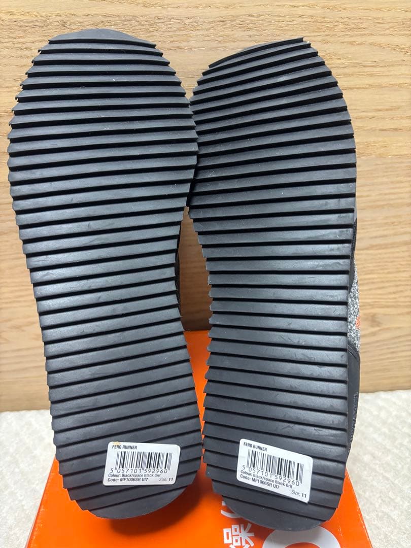 superdryaスーパードライー（極度乾燥しなさい） 29.0cm