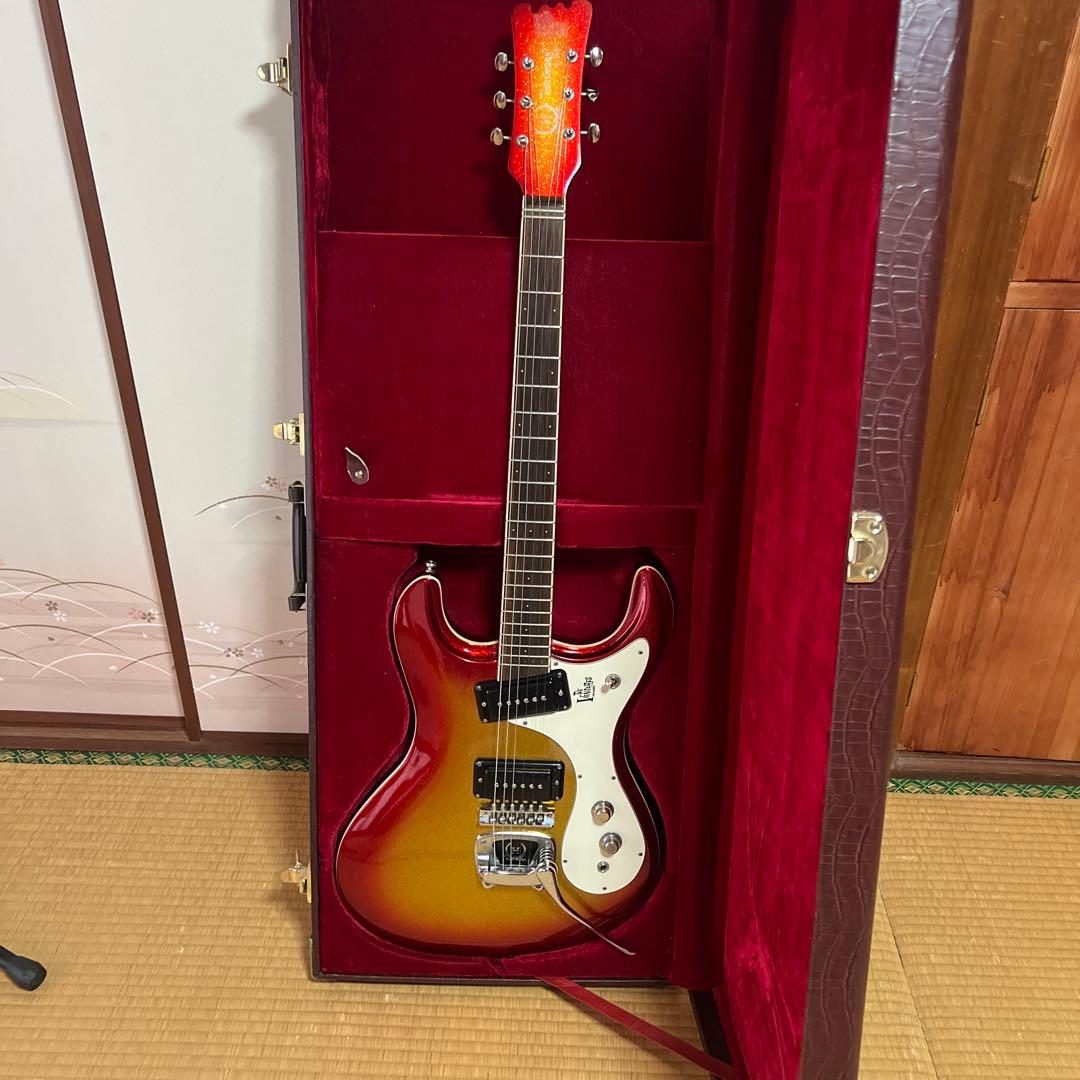 Hallmark エレキギター