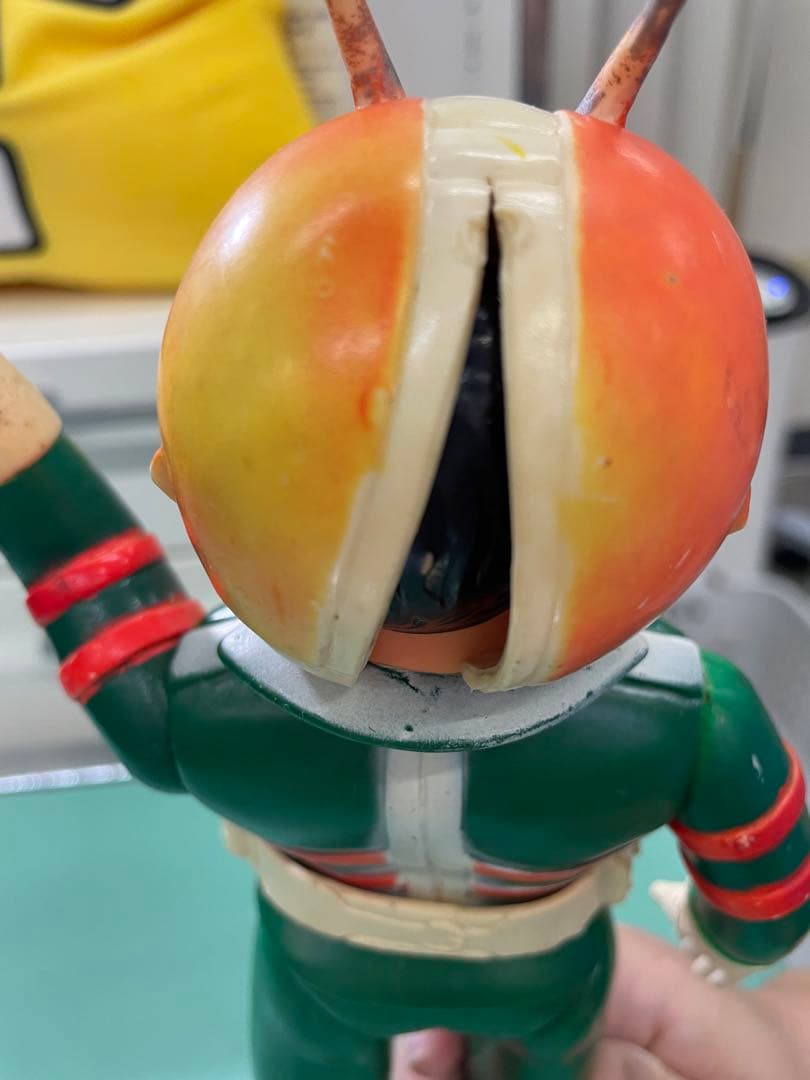 希少　仮面ライダーV3 ソフビ(面取れ) 当時物　マフラー無し