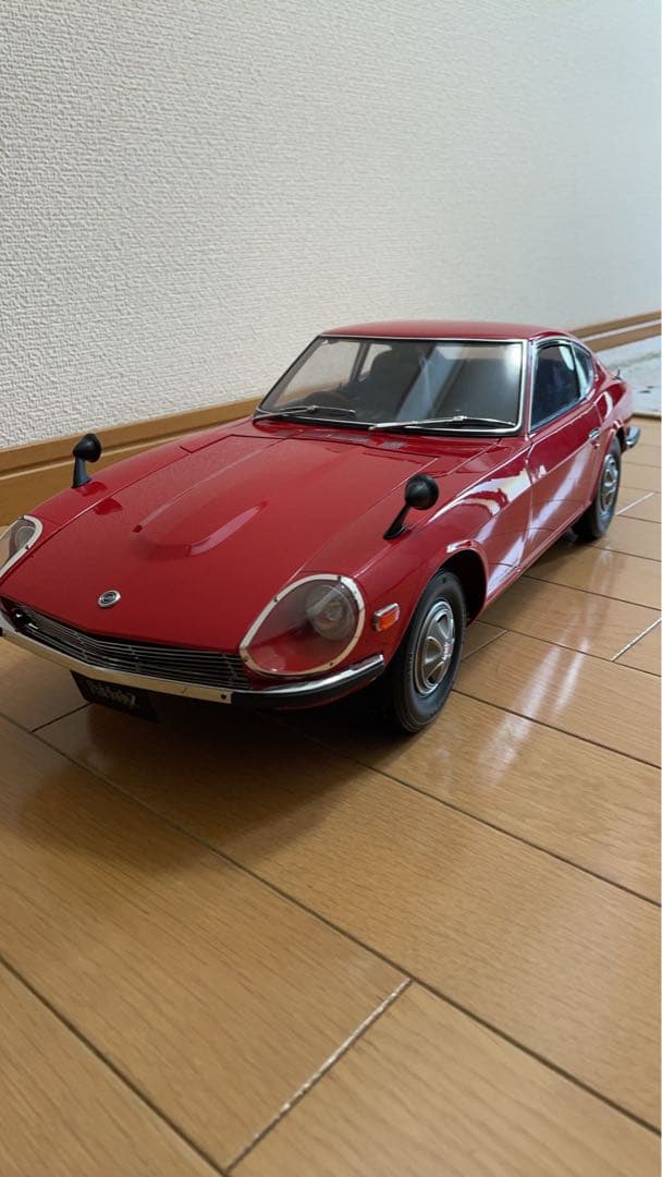 週間フェアレディ240Z 1/8スケールモデル 赤 完成品