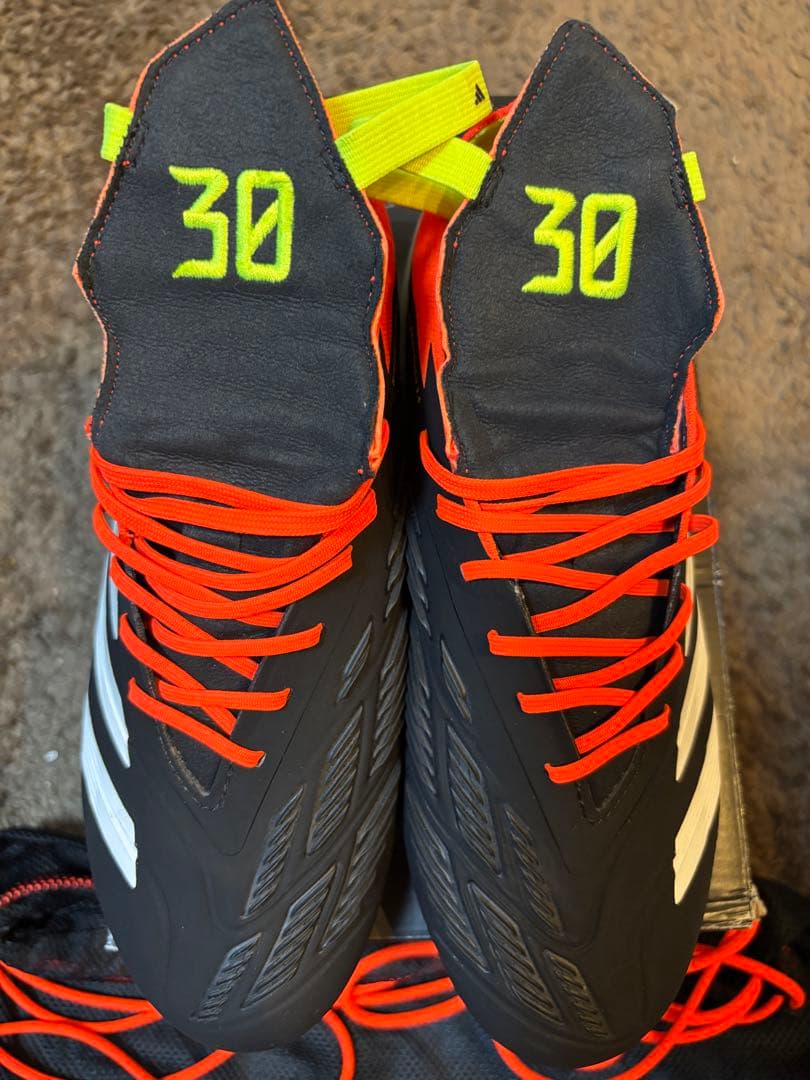 新品未使用⭐︎希少 adidas プレデター エリート FT FG 22.5cm