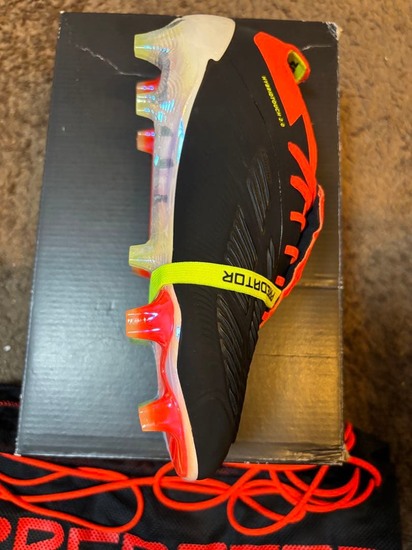 新品未使用⭐︎希少 adidas プレデター エリート FT FG 22.5cm