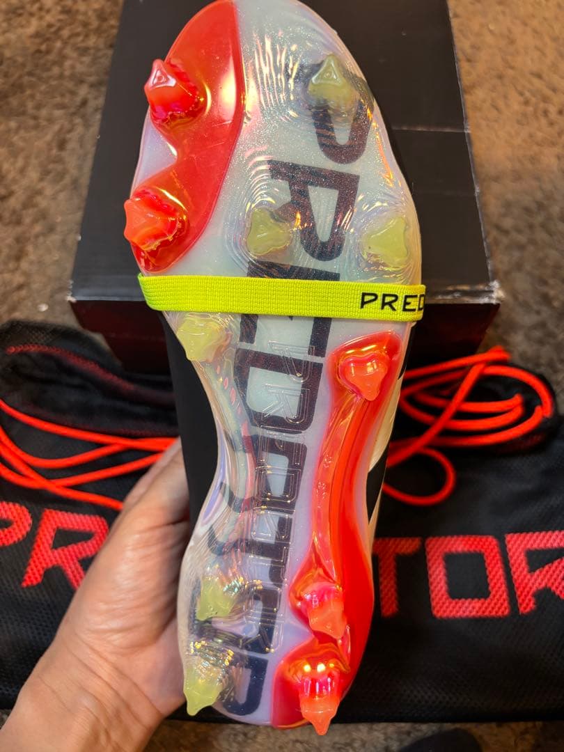 新品未使用⭐︎希少 adidas プレデター エリート FT FG 22.5cm