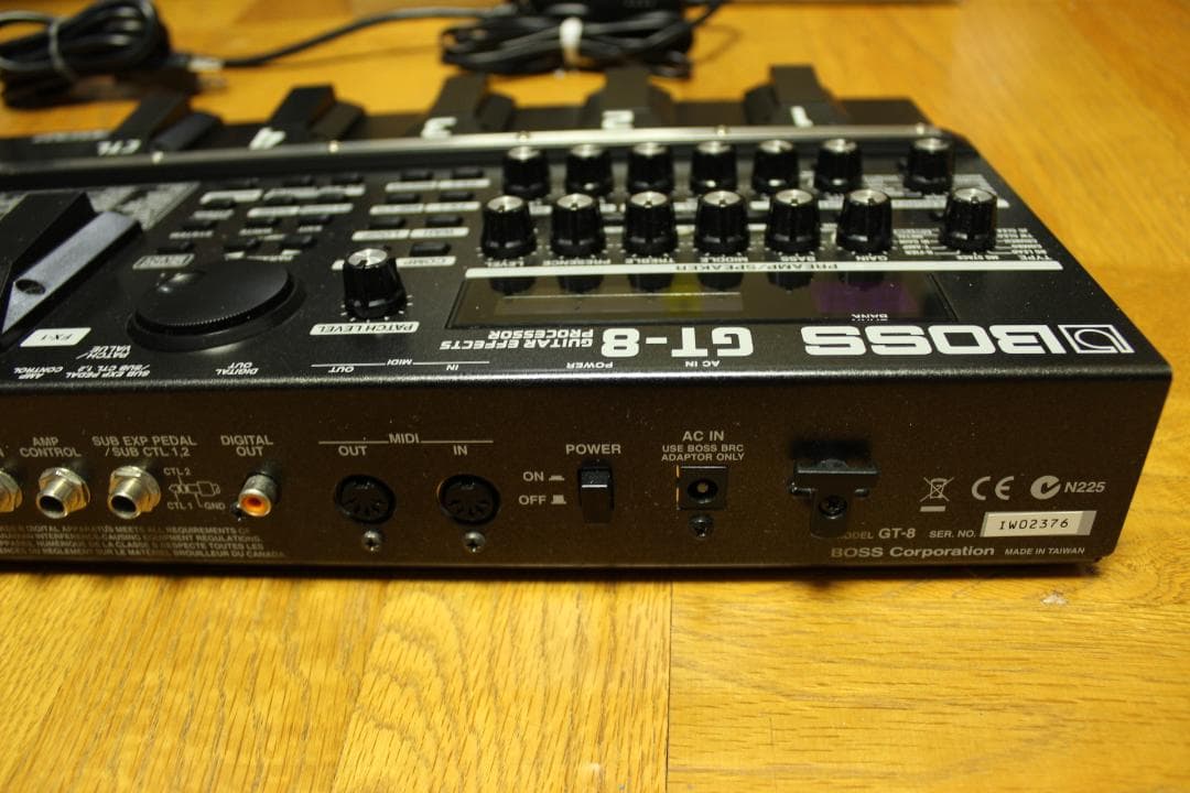 BOSS GT-8　マルチエフェクター