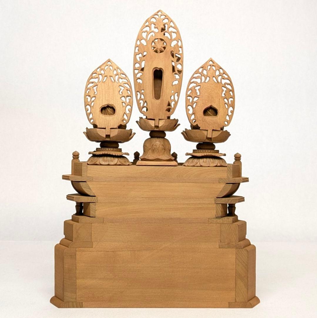 【ゲリラセール・新品】 三宝尊　金泥　紅檀　上彫り　総高さ約26cm　日蓮宗