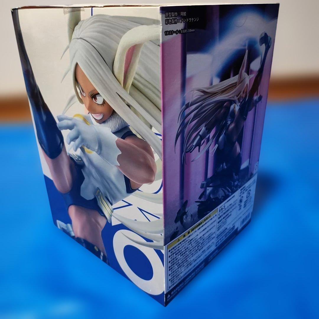 ベルファイン　ミルコ　ヒーロースーツVer. フィギュア