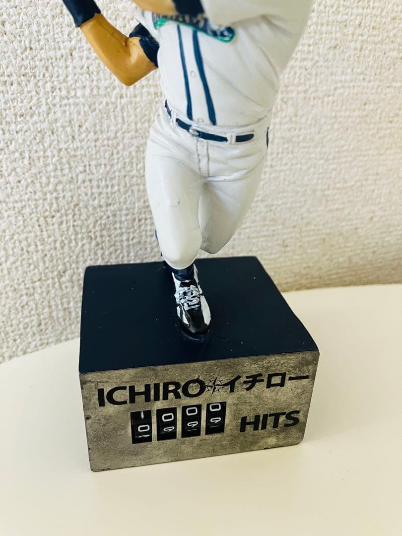 ☆激レア☆イチロー ヒットカウンター ボブルヘッド マリナーズ 2011 首振り