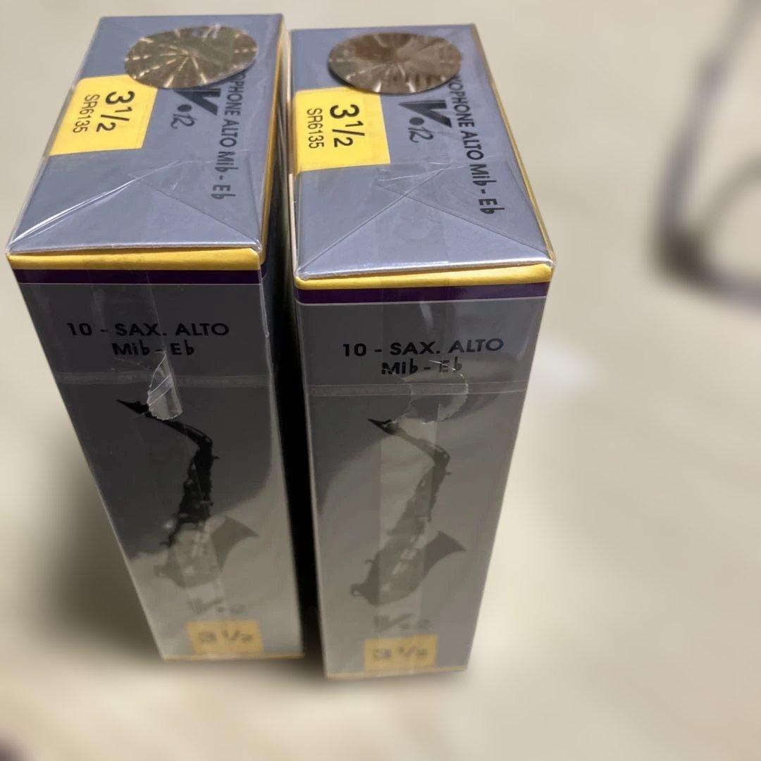 Vandoren V12 サックスリード 3 1/2 ✖️2箱セット