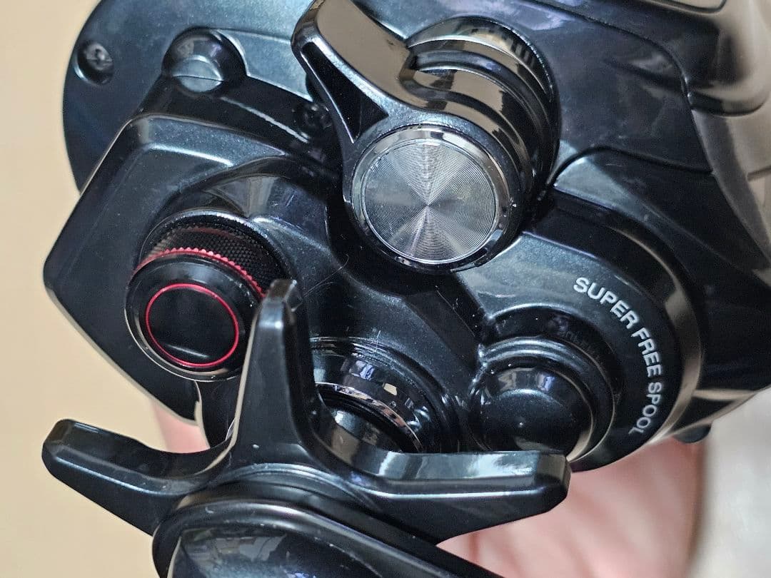 シマノ プレイズ 1000 右ハンドル 17モデル 電動リール 小中型