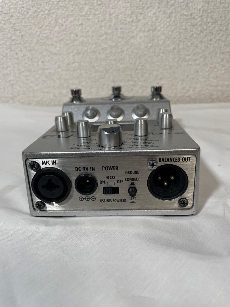 ZOOM A3 ギターエフェクター