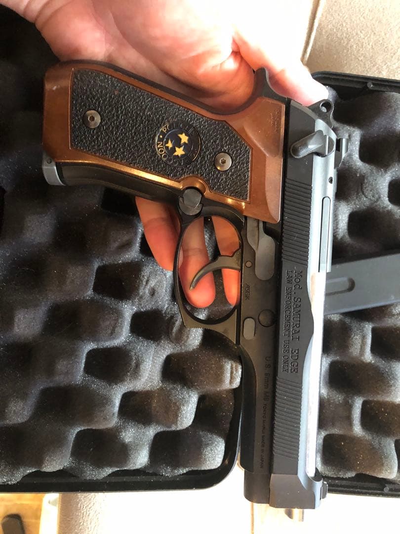 東京マルイ　サムライエッジ　予備マガジン&ガンケース付き