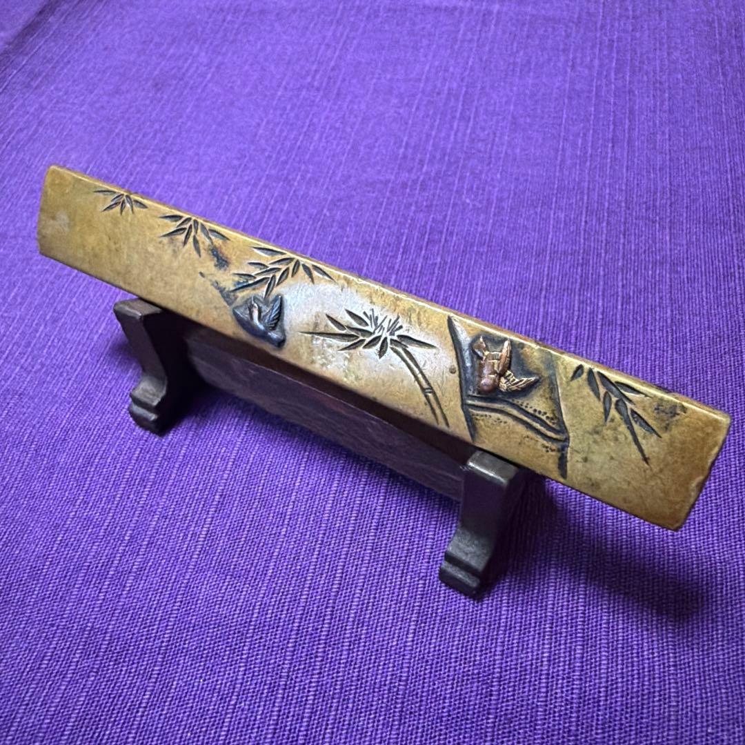 時代物　肉厚　小柄　黄銅地　赤銅素銅象嵌竹笹飛鳥図（日本刀装具笄小刀拵目貫縁頭侍